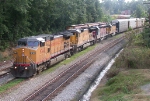 CSX NB freight with UP, ex CNW and ex BN power